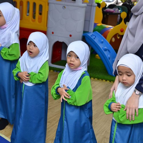 i_lift_kindergarten_programme_tadika_EXPLORE_PLAY_LEARN_solat_coaching